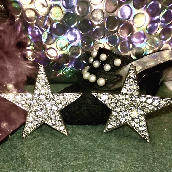 Crystal Encrusted Star Clip-on Earrings - Picture 1 of 12